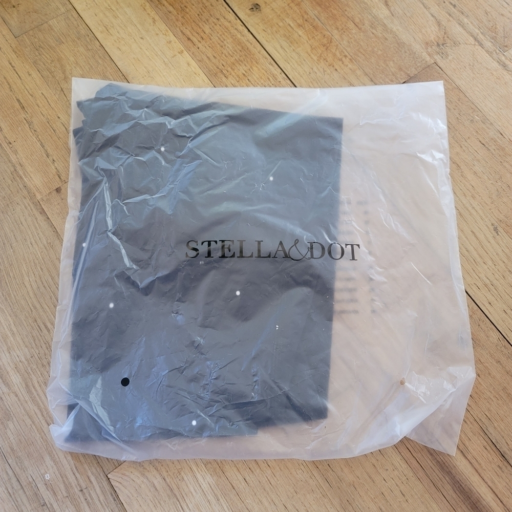 Stella & Dot, Crush it Legging, Black Dottie, Size Small - NWT - Picture 7 of 7